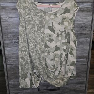 Cato Green and White Paisley Camouflage Muscle Tee